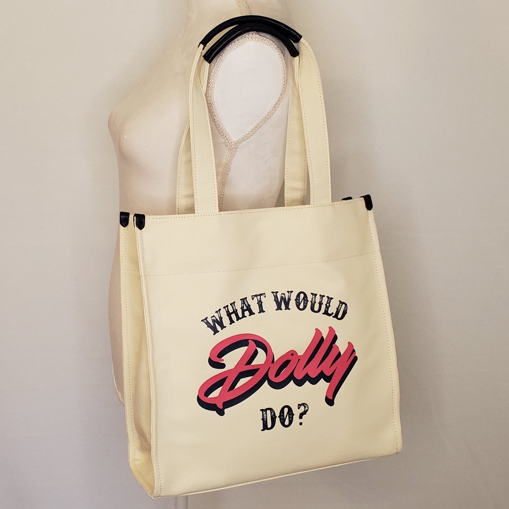 NWT Draper James What Would Dolly Do Bag